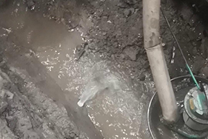 三亚地下室伸缩缝堵漏视频